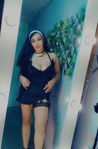 Charlott_W offline chatrum