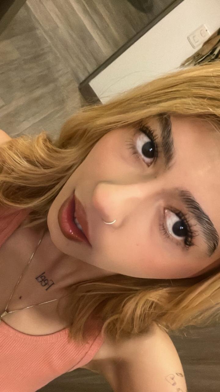 chloe_rose_a