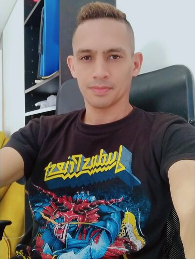 dante_big1 from stripchat