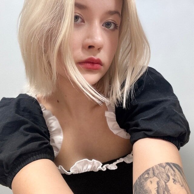 Eva_Moonie profile