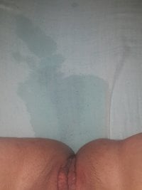 Squirtergirl31's Offline Chat Room