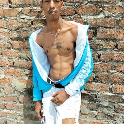 AlbertBigCock Trans Smoke Online Webcam XXX