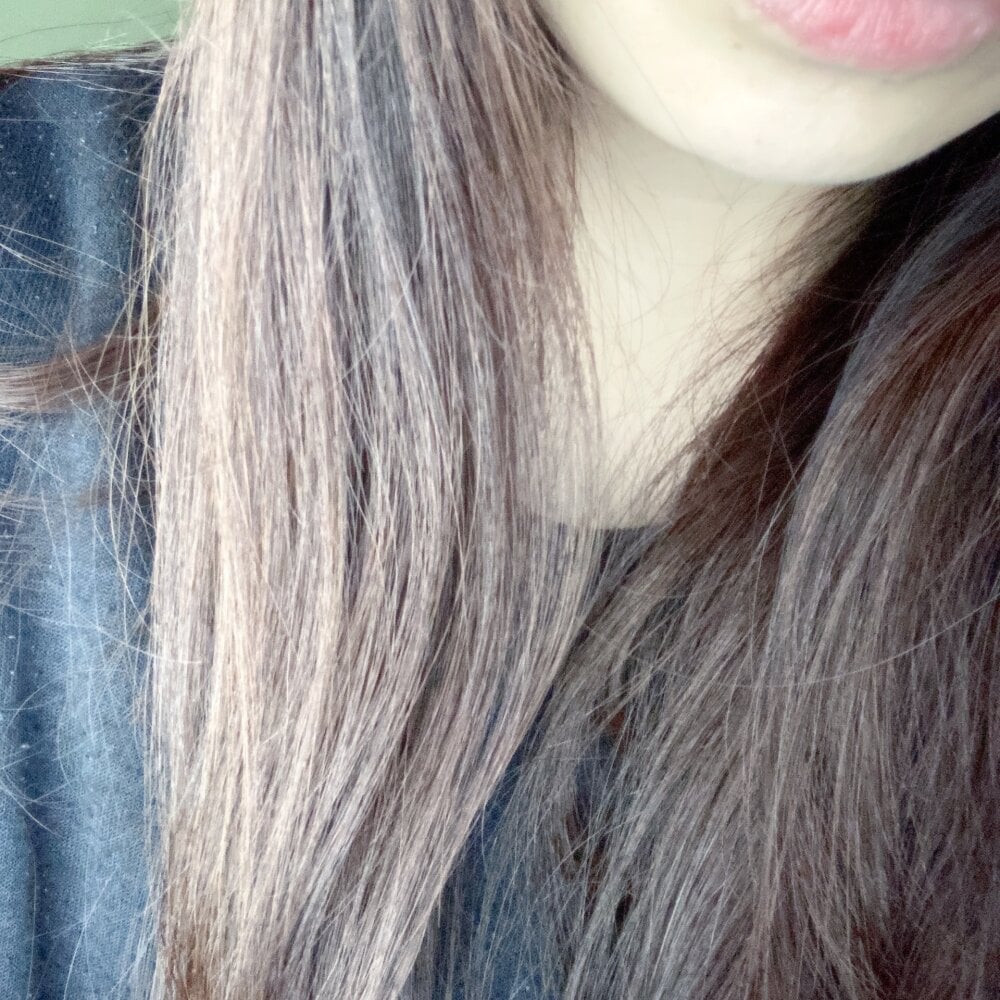 sexlivecamsites.com kumanaaa livesex profile in preferably-on-top cams