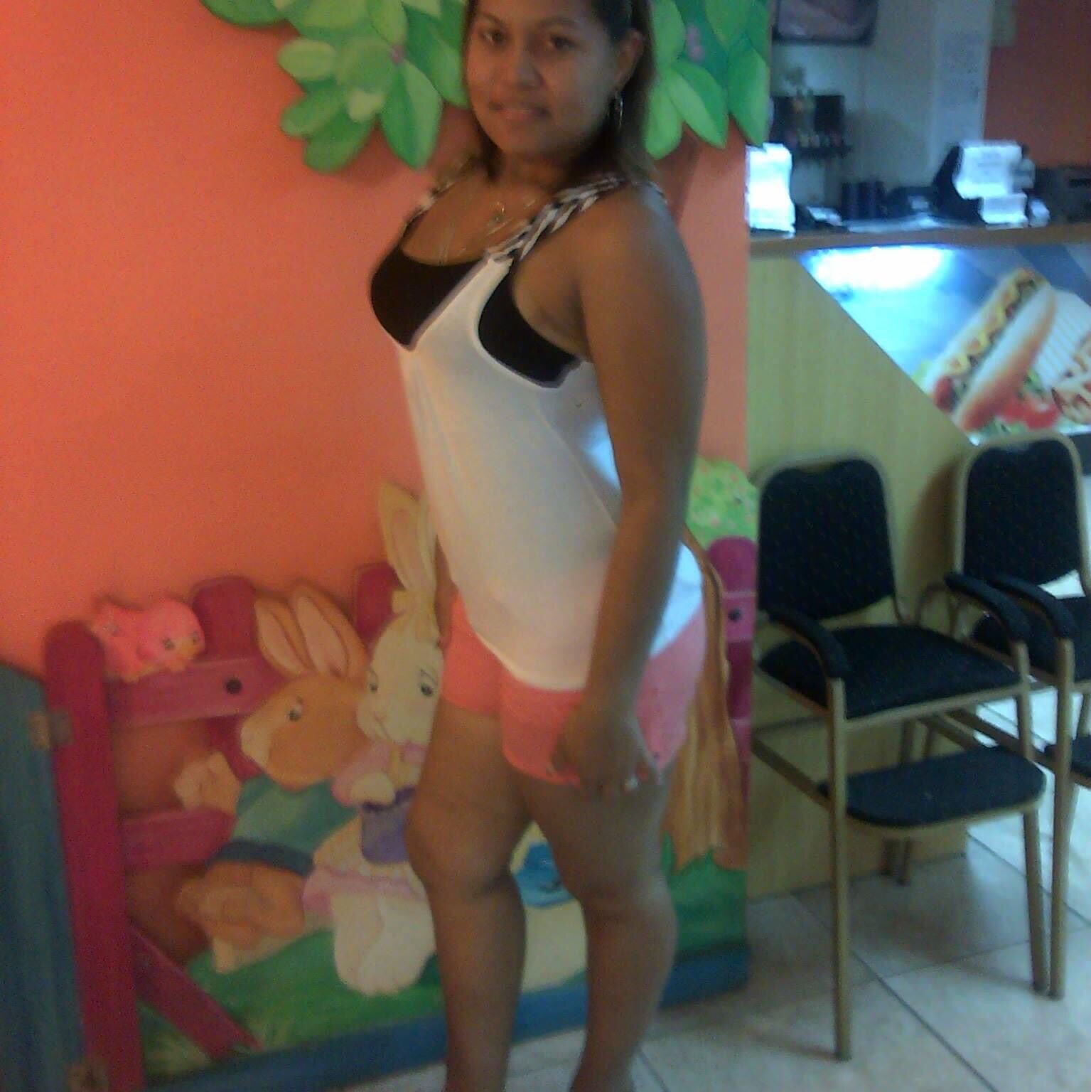holly_sharon_