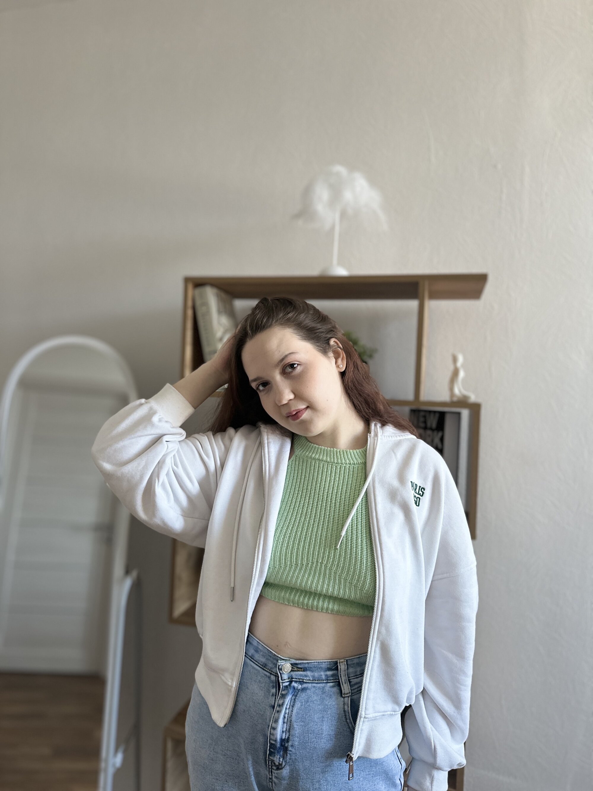 Eva__avE