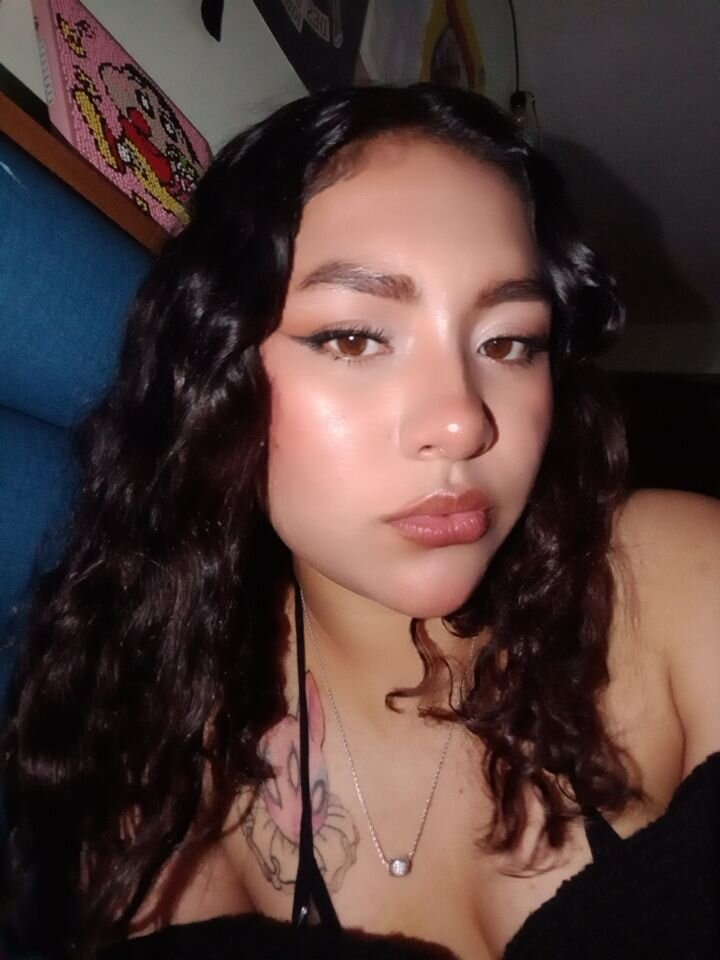 AMIE_LEON