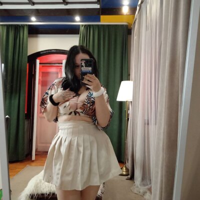 pornos.live Vienn_GXY livesex profile in black cams