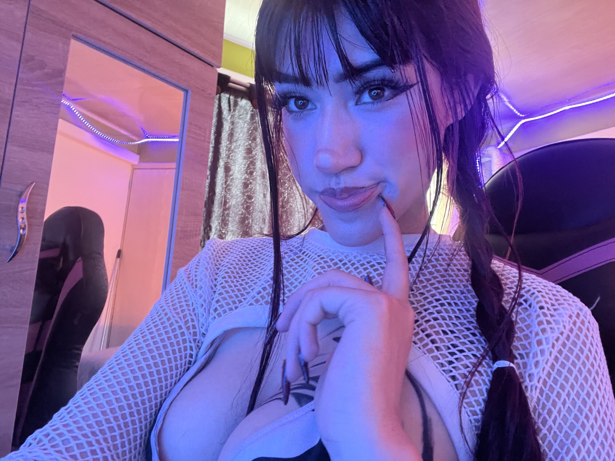 _Ahri_Roux_