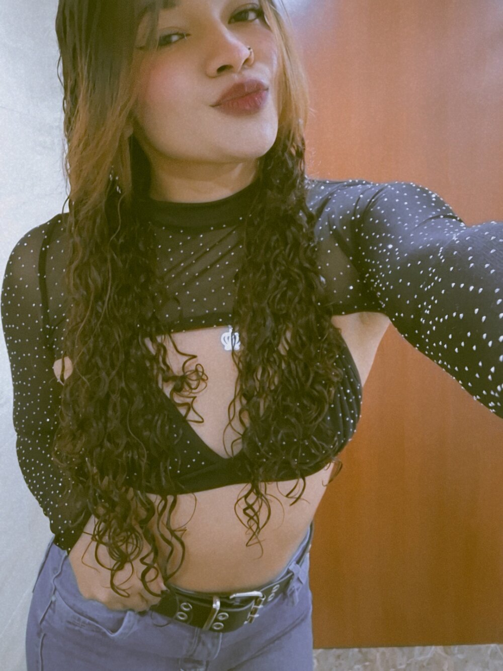 Live sex webcam photo for jen_br0wn #278443367