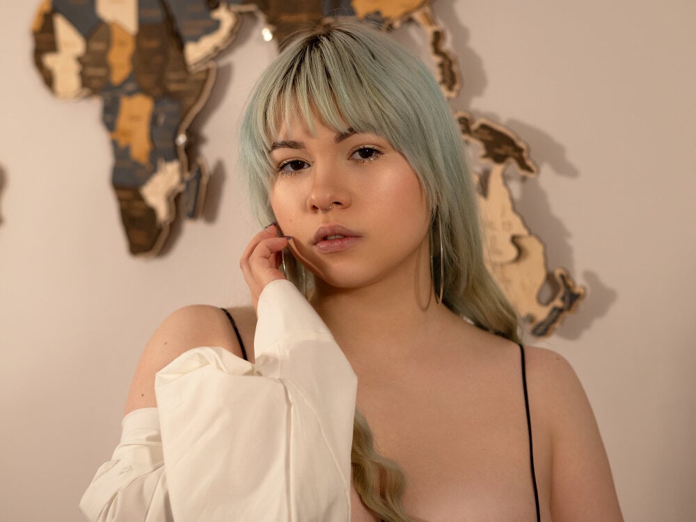 sheilabrooks webcam livesex profile in i-think-it-will-remain-a-secret cams