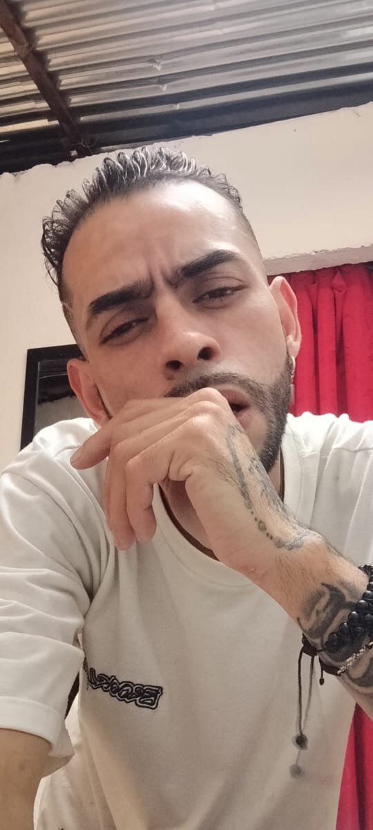 Dominick-09