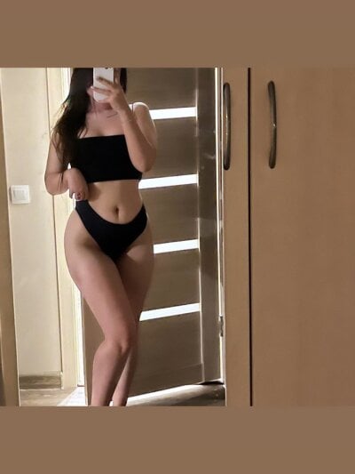 LeilaDior - Stripchat Girl 