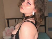 honeymoooon's Live Sex Cam Show