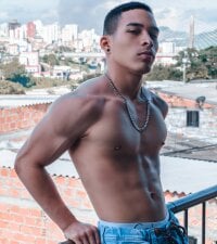 miiguell_magnoo's webcam live show