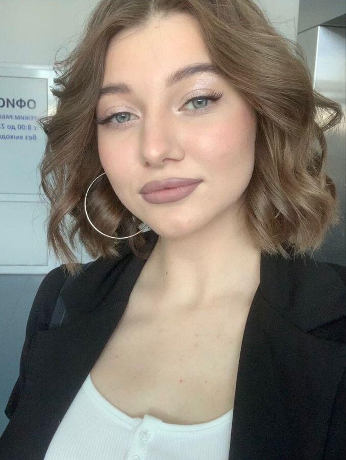 alara20 from stripchat