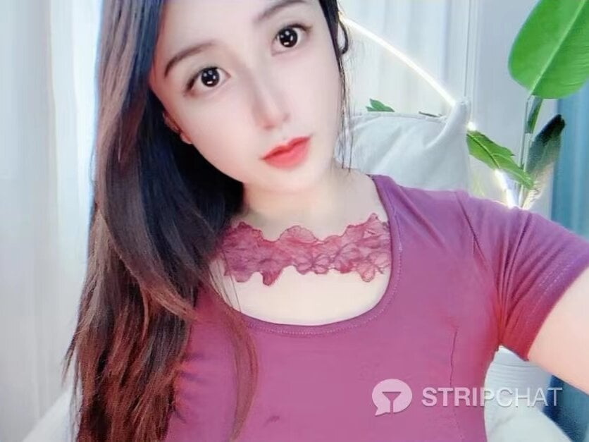 Live sex webcam photo for dabaitu-naitang #288541402