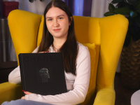 FlorenceBrinson's Offline Chat Room