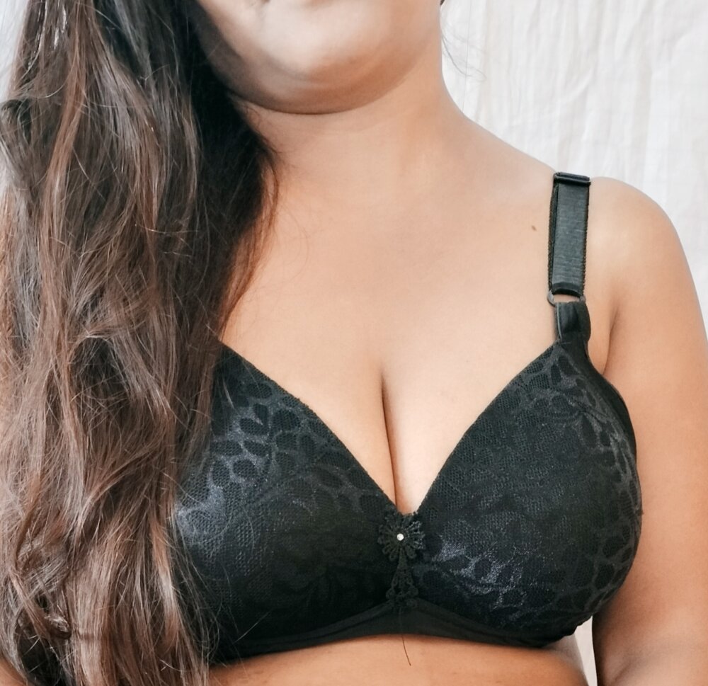 Ashmita_mathur profile