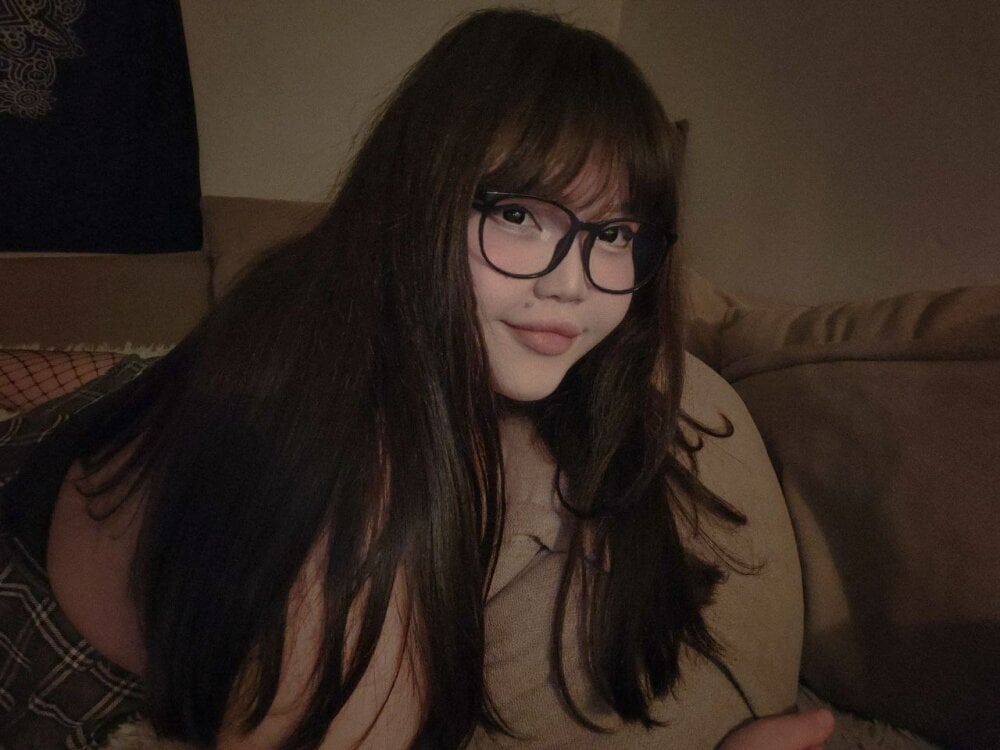 mega-camsex.com bittermurmur livesex profile in japanese cams