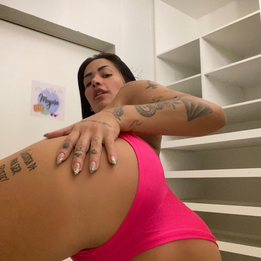 mayacademia from stripchat