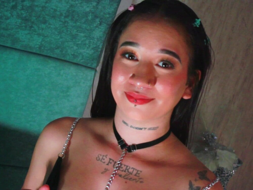 Sofy_jordan 💽 live chat
