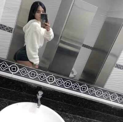 Sophia__sanchez Female Oilshow Online Webcam Nude