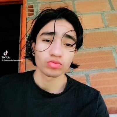 무료 실시간 섹스 캠 & 성인 비디오 채팅 | Stripchat
