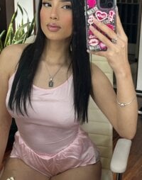 Praga_Pinkk's webcam live show