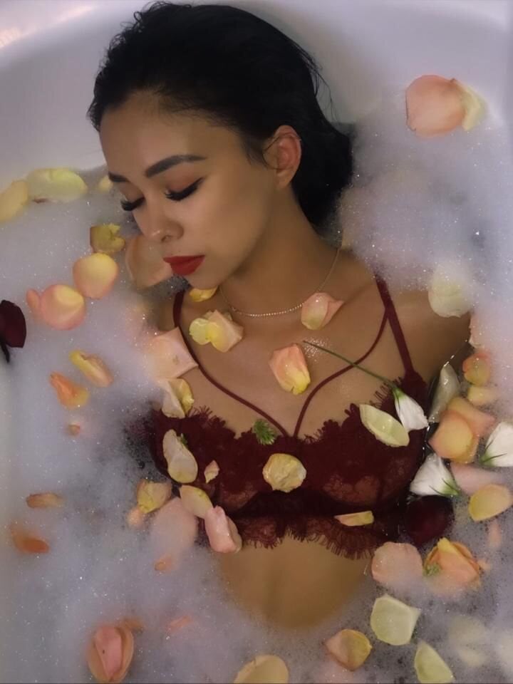 kim_yanaa profile
