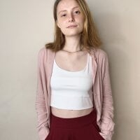RinaReeves' Offline Chat Room