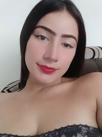 thegirls_powerd2's Offline XXX Chat