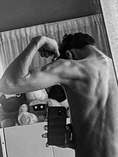 Coloureddickforyou Male Penisring Live Webcam Chat