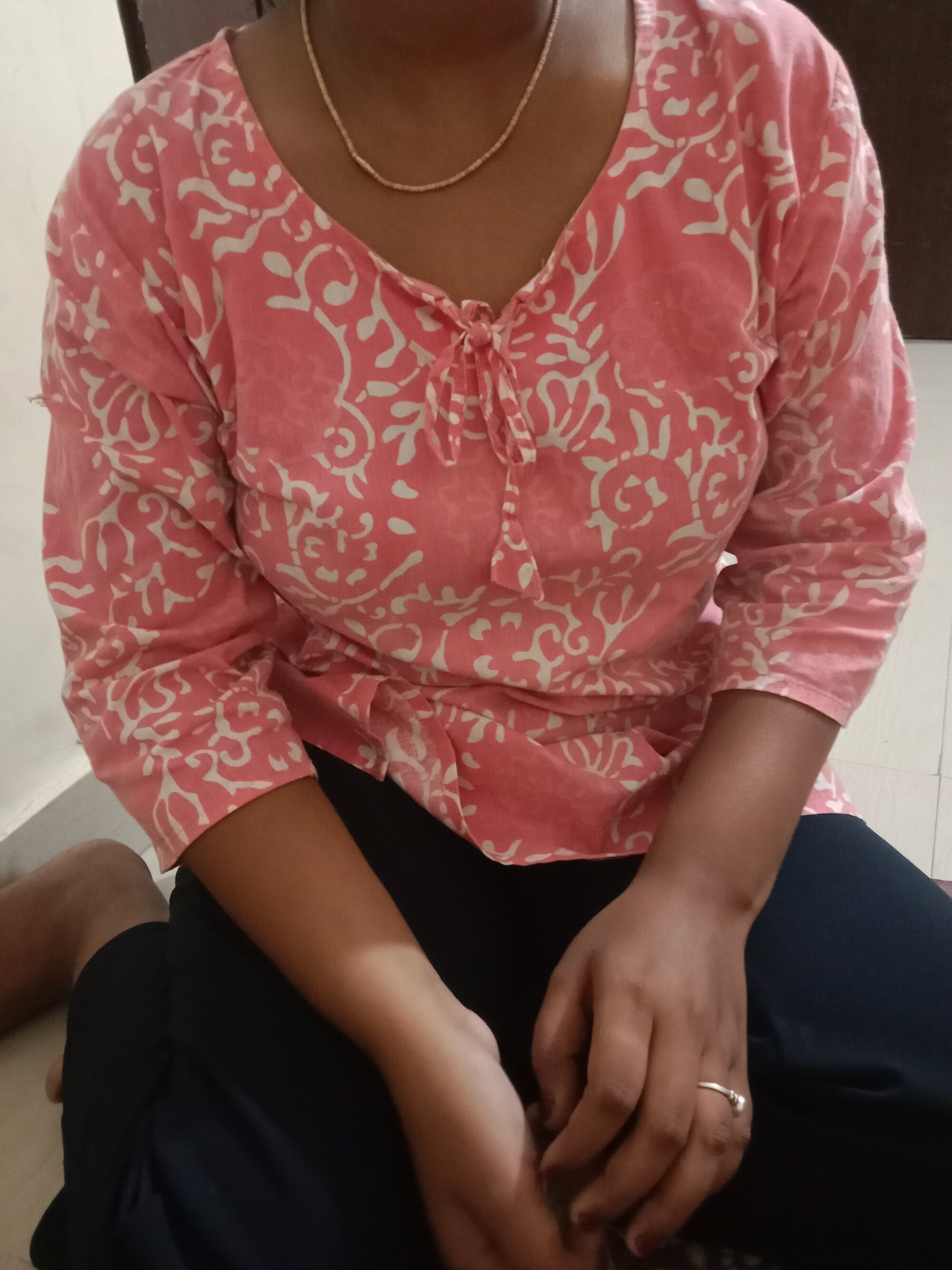 Komal04247