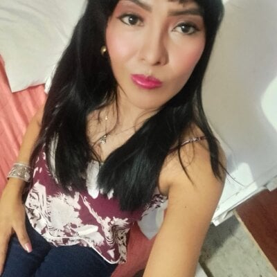 nahomistar from stripchat