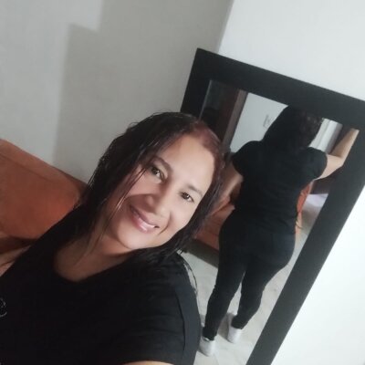 sussy_lee_ from stripchat