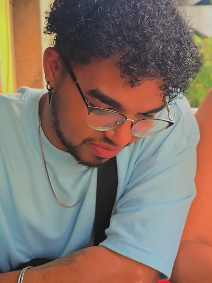 Enyer_hot_22's Offline XXX Chat