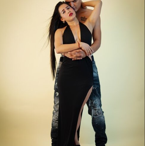 Live sex webcam photo for Sweet_horny_couple #290228923