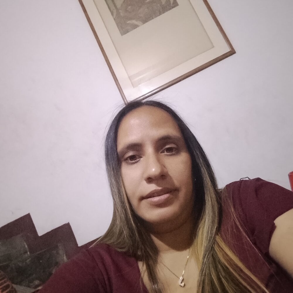 pornsexycams.com katyt_29 livesex profile in 0-fairies-live-in-the-forest cams