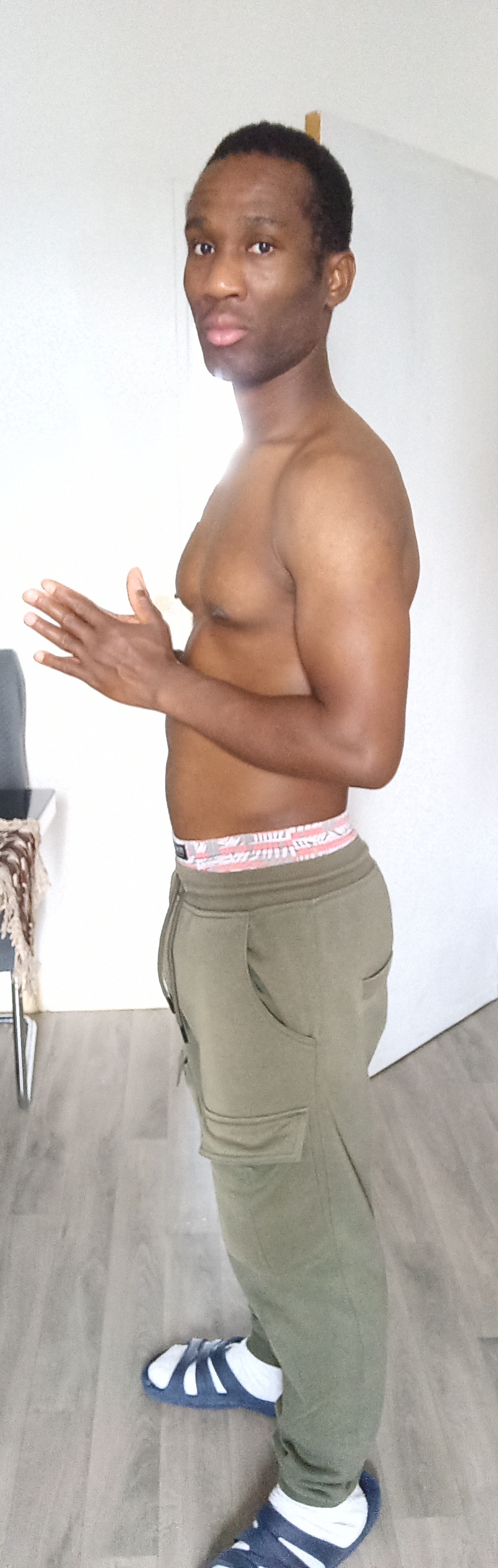 Emmanuel23xx live webcam