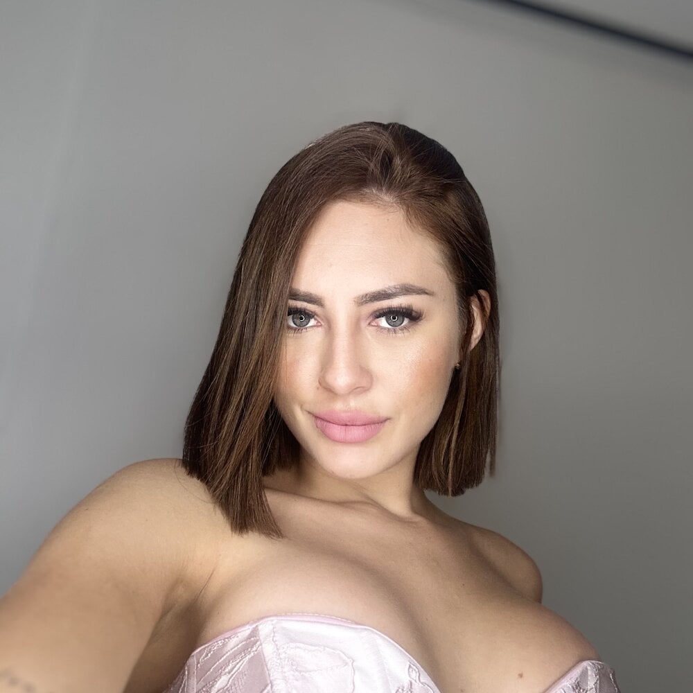 Isabellaa_Palacios profile