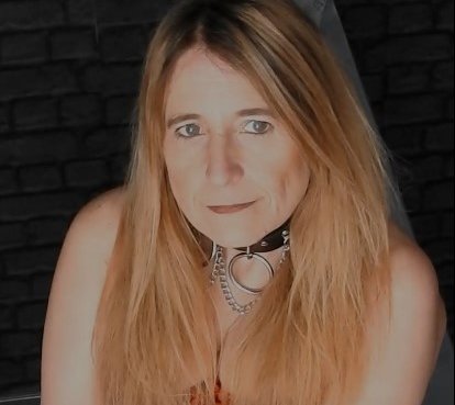 Govie@xh's Offline Chat Room