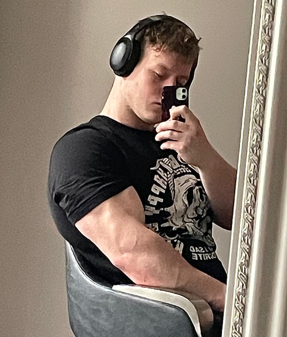 Richard_Dullas profile
