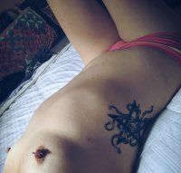 RoganDamiana's Offline XXX Chat