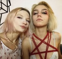 bedtime_stories' Offline Chat Room
