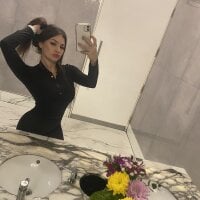 ashleey1313's Offline Chat Room