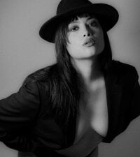 Barbara_moon's webcam live show
