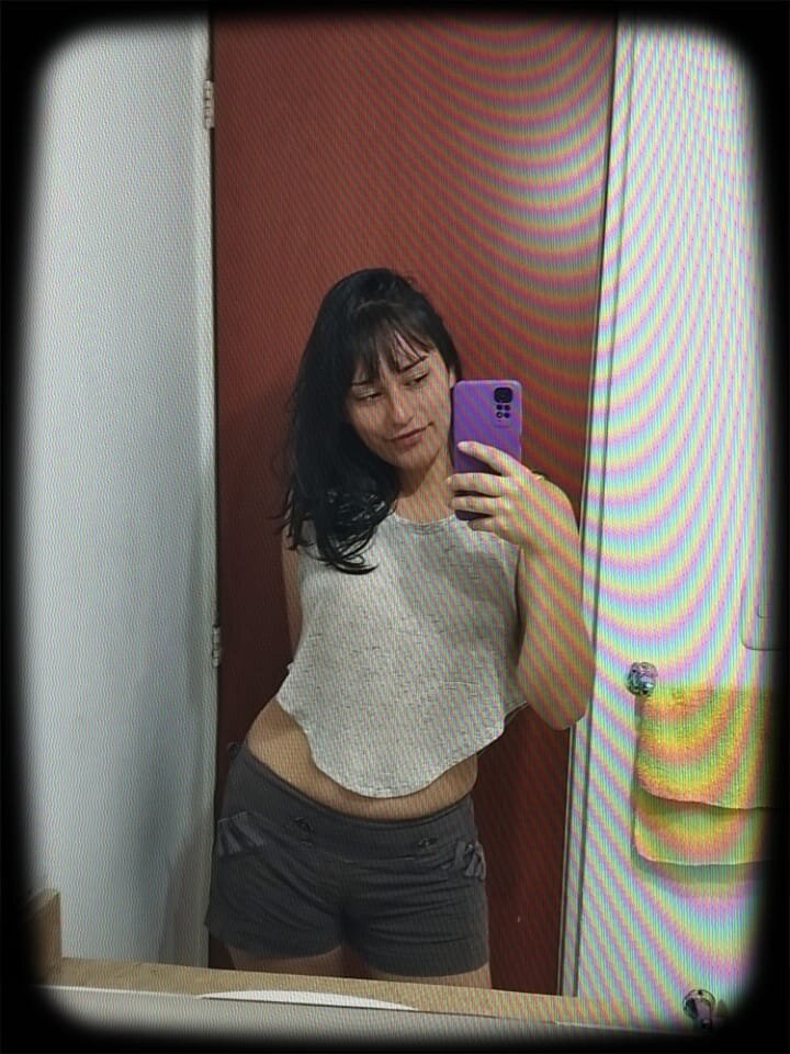 Dhaniela_Naugthy