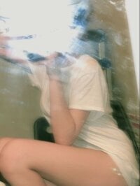 Hotellinh12's webcam live show