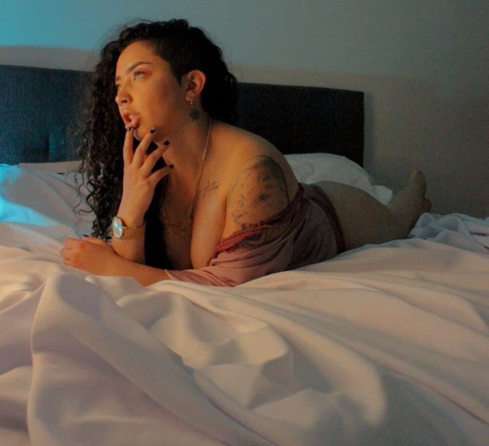 skarlett_cullen profile