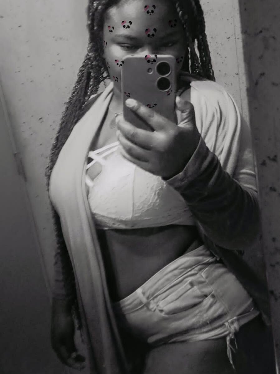 soffia_b from stripchat